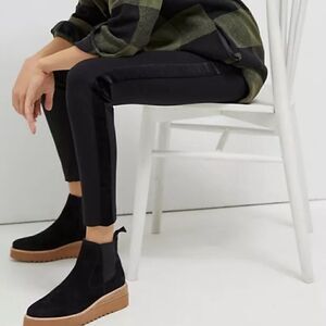 Paige Tereza Velvet Side Stripe Slim Black Pants Size 29